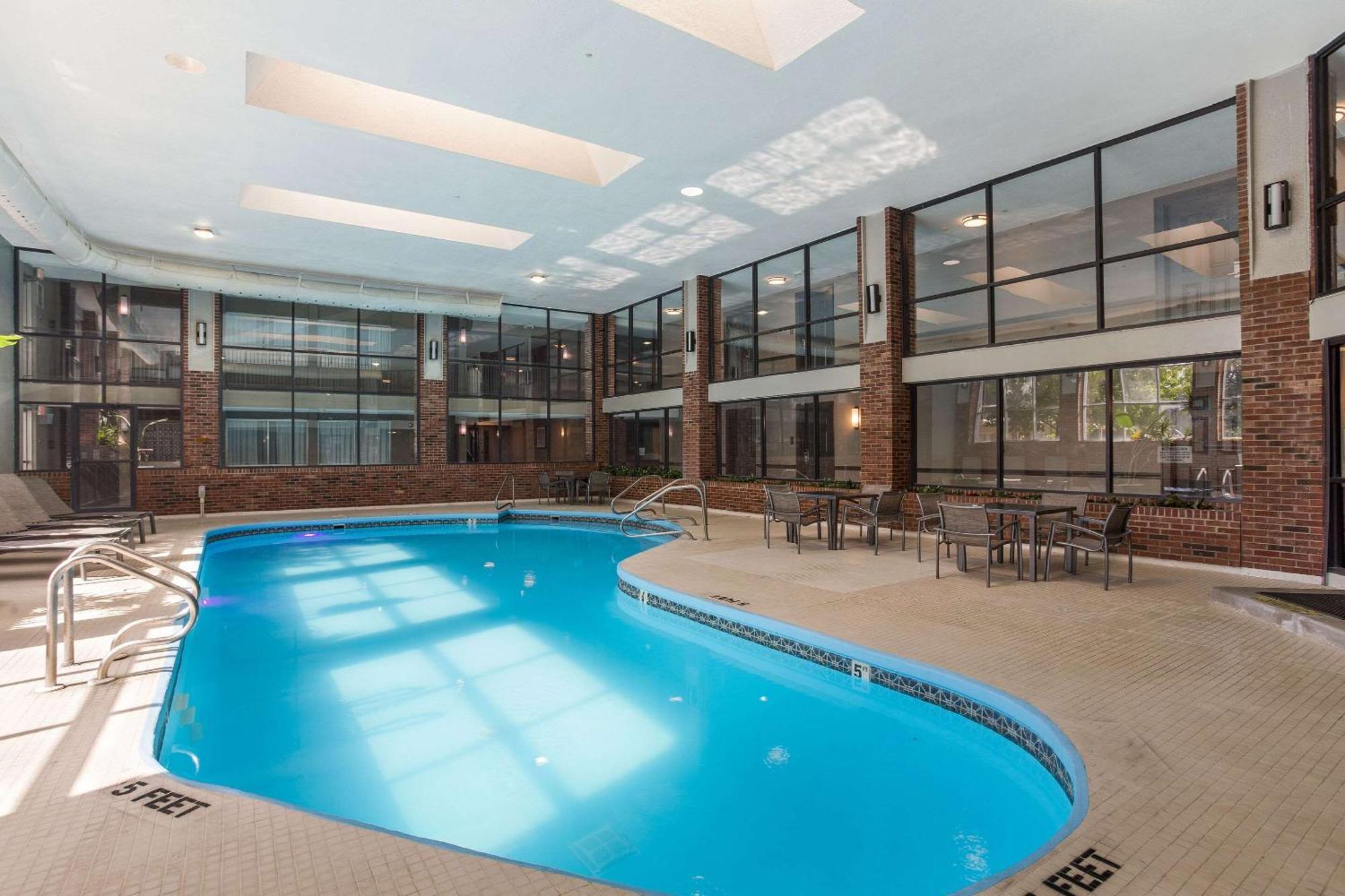 The Clover Hotel, Ascend Hotel Collection South Bend Kültér fotó